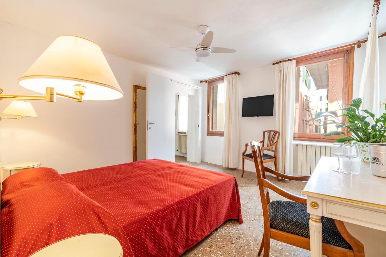 San Luca Flats Aparthotel Βενετία Εξωτερικό φωτογραφία