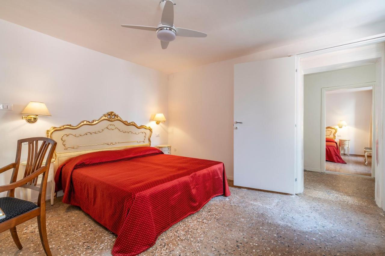 San Luca Flats Aparthotel Βενετία Εξωτερικό φωτογραφία